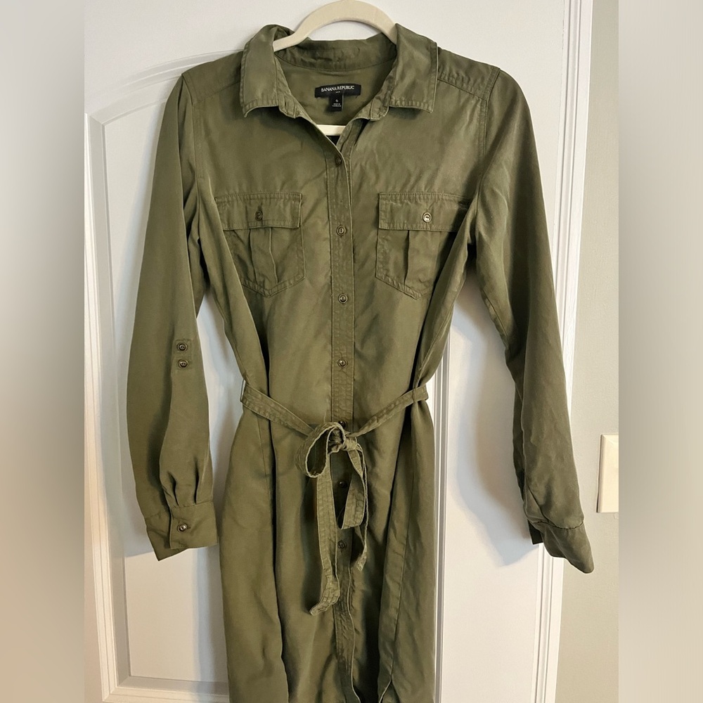 Banana republic women’s long sleeve dress